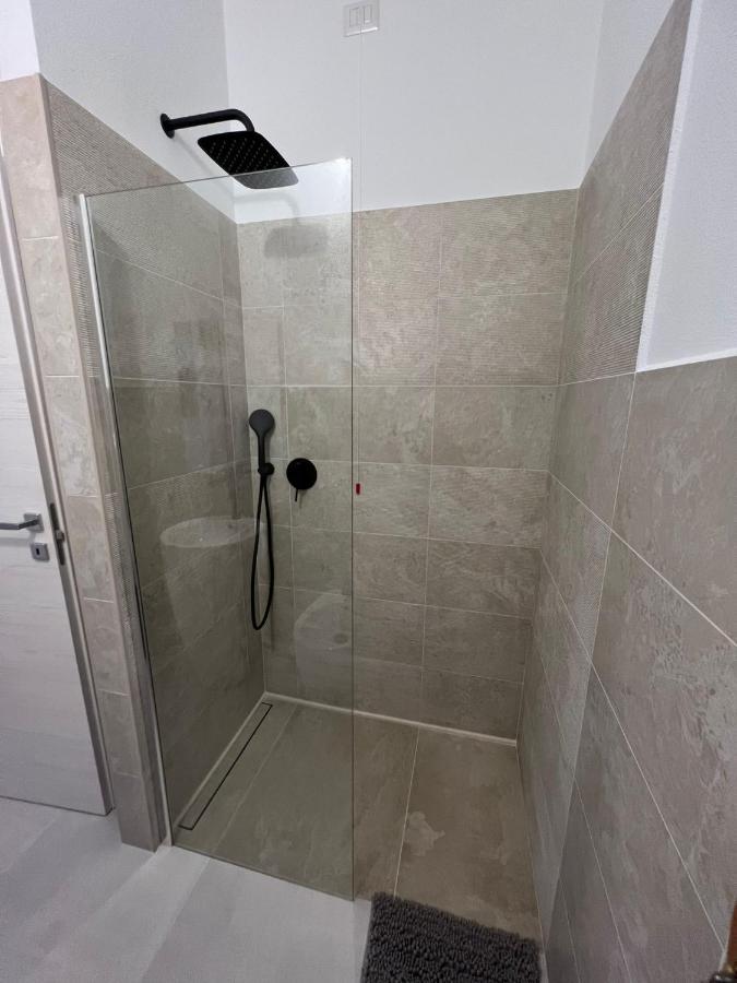 B-Guest House Οριστάνο Εξωτερικό φωτογραφία