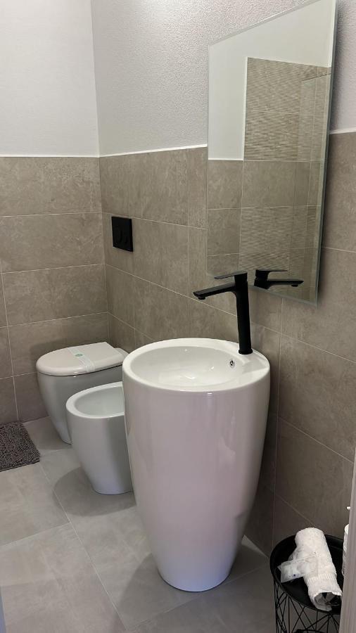 B-Guest House Οριστάνο Εξωτερικό φωτογραφία